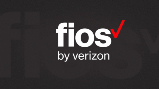 Comparison of top internet providers in Worcester, Massachusetts including Spectrum, Verizon Fios, and T-Mobile Home Internet.