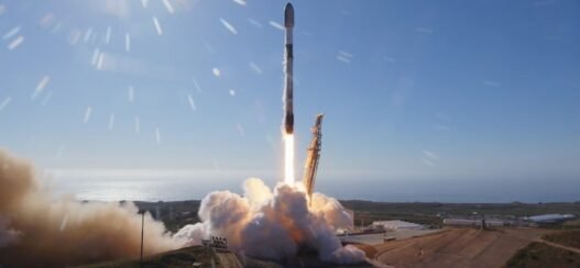SpaceX Launches 26 Starlink Satellites
