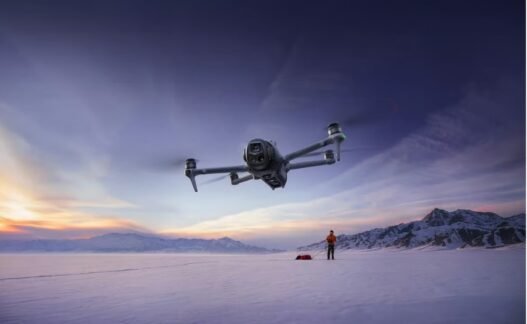 DJI Mavic 4 Pro: A Triple-Camera Drone Revolution