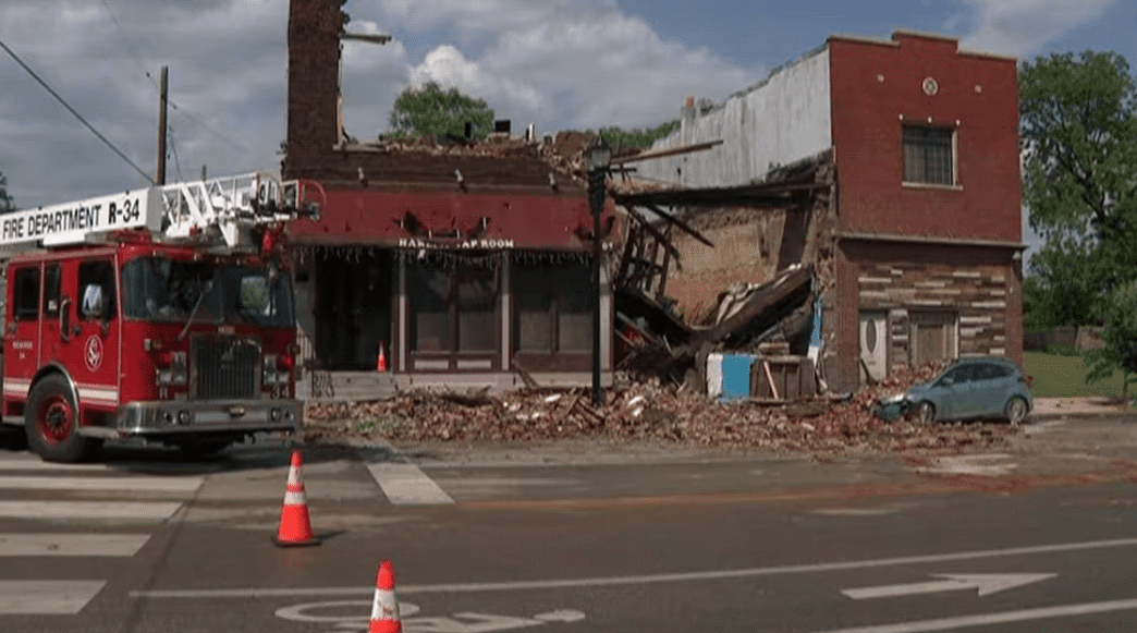 Deadly Tornadoes Strike St. Louis