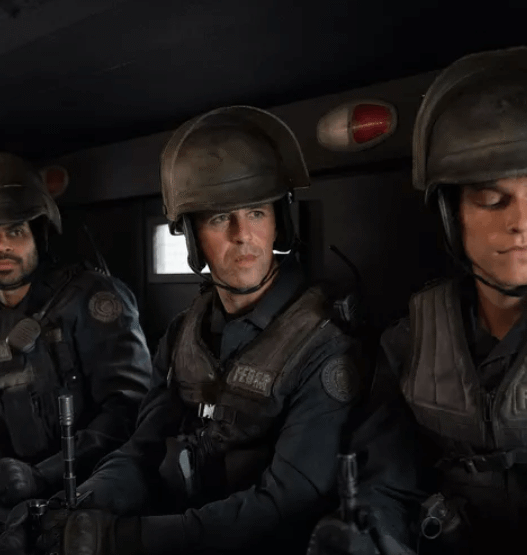 Josh Peck as a FEDRA soldier in The Last of Us Season 2.