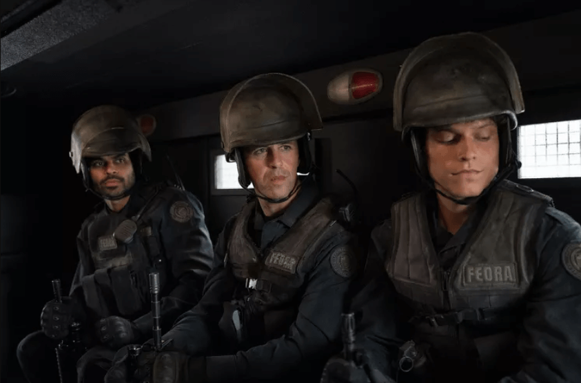 Josh Peck as a FEDRA soldier in The Last of Us Season 2.