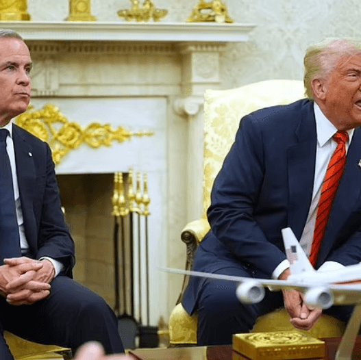 Trump and Canadian PM Mark Carney at a diplomatic event discussing hockey.