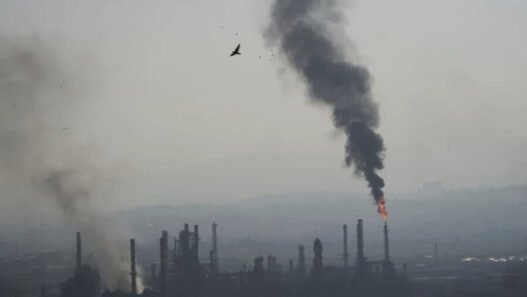 Israel Orders 330,000 to Evacuate Tehran as Airstrikes Escalate; Trump Issues Urgent Warning